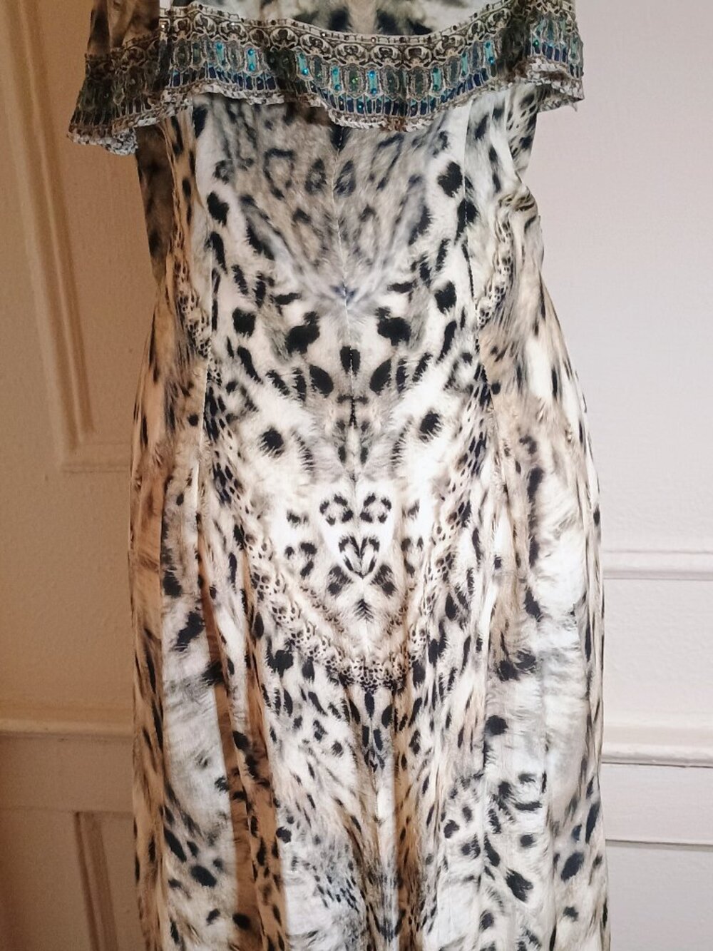 Camilla Snow Whispers silk dress wrap S BEAUTIFUL! - Picture 5 of 7